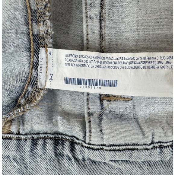 Forever 21 Distressed Denim Jacket Light Wash Oversized Jean Trucker Small - Picture 13 of 16